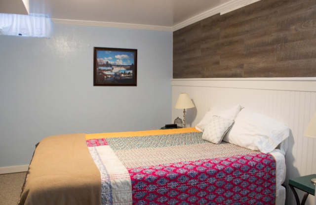 217 West 17th Street - 217 West 17th Street, Idaho Falls, ID 83402