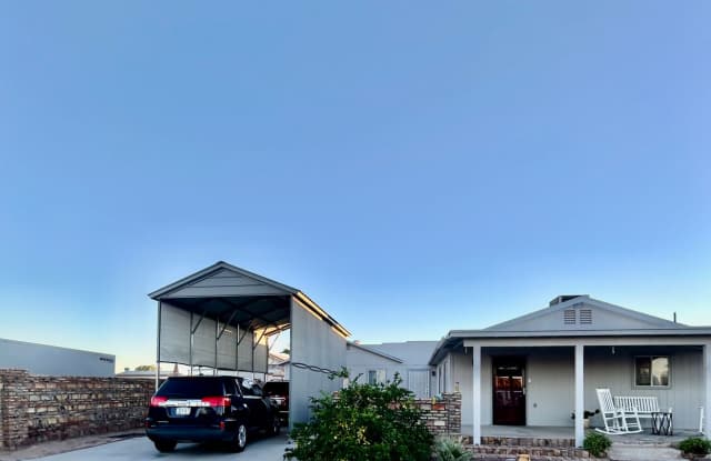 Spacious Foothills Retreat photos photos