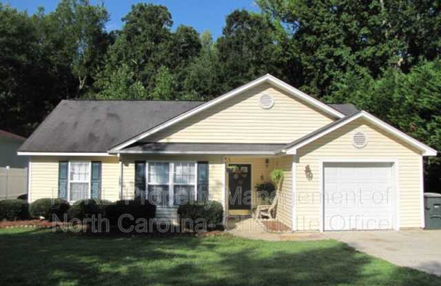 3385 Hunting Wood Court photos photos