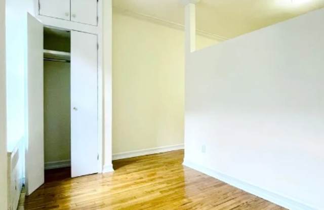 121 E 89th St Gallery 4
