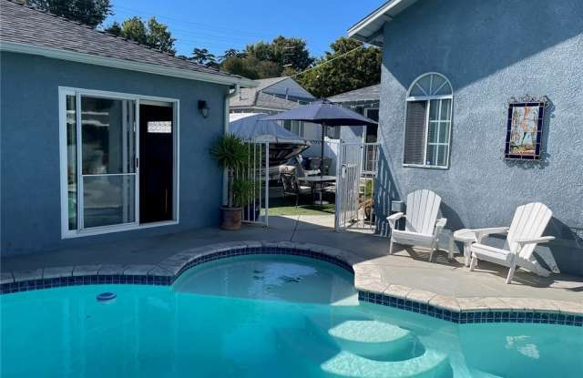 4348 Adenmoor Avenue Gallery 2