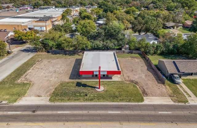 1311 N New Road photos photos