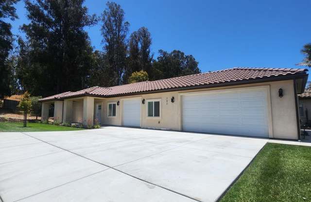 Gorgeous Brand New Home in Nipomo photos photos