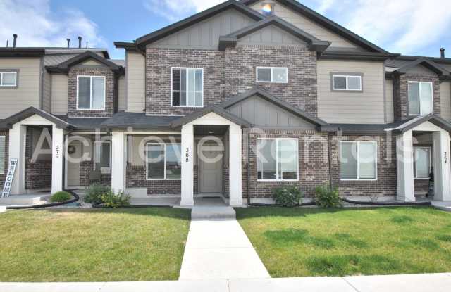 Conveniently Located North Logan Village Townhome | Near Utah State and Hospitals photos photos