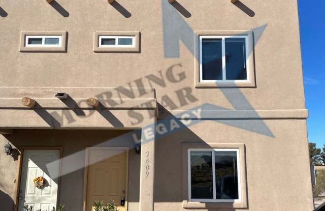 Sweet townhouse in Del Rey! photos photos