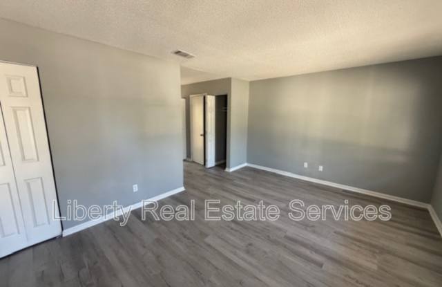 910 Berkshire Ter Gallery 3