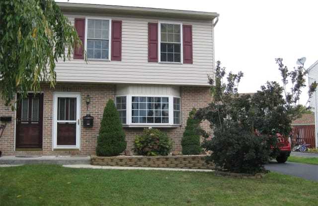 519 East Linden Street - 519 East Linden Street, Fleetwood, PA 19522 519 East Linden Street - 519 East Linden Street, Fleetwood, PA 19522