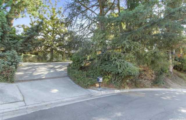 270 Monte Place Gallery 2
