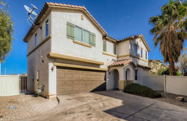 Spacious 3-Bedroom Home Near Shopping, Schools & Freeway Access! Gallery 3