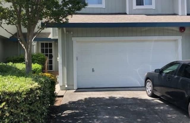 34 Meridian circle - 34 Meridian Circle, Rohnert Park, CA 94928