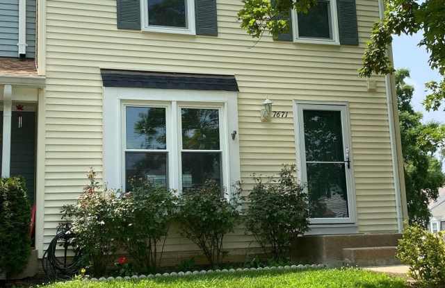 7671 WOLFORD Way photos photos