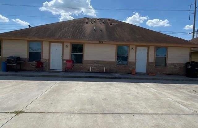 209 N Rockport Street photos photos