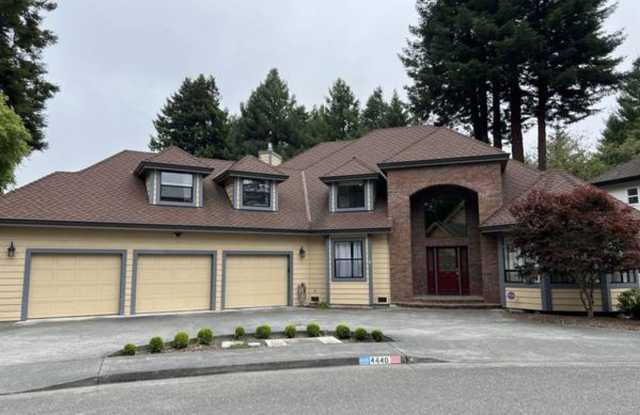 Executive Home in Cutten photos photos