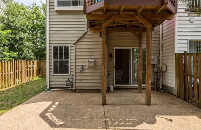1116 CYPRESS TREE PLACE Gallery 4
