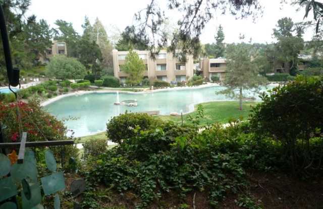 1Bedroom 1Bathroom Single Story Condo in La Mesa with several amenities Gallery 1