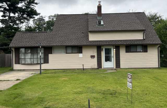 305 Northpark Dr photos photos