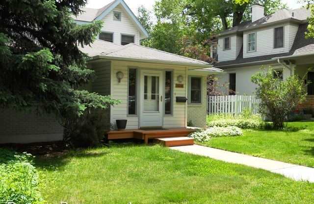 520 Mapleton Avenue Gallery 2