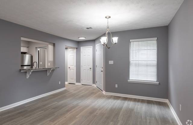Briarhill 563 Apartments Gallery 2