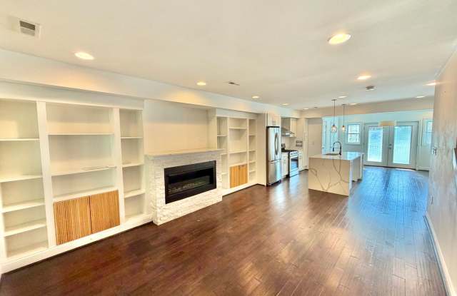 Precious Petworth Modern Renovated 4 Bedroom 3.5 Bath Townhome with Parking Gallery 3