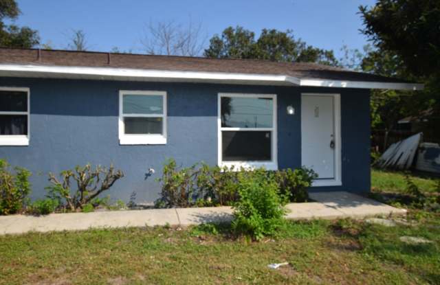1 Bedroom 1 Bath Duplex For Rent at 911 NW 59th Ct Ocala, FL 34482 photos photos