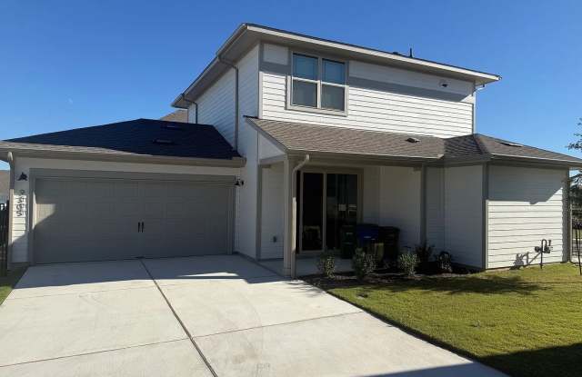 Room in 3 Bedroom Home at Hamadryas Dr photos photos