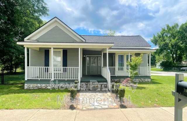 102 W Lipham Street photos photos