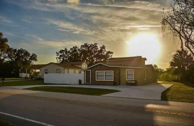 1804 WINDERMERE ROAD photos photos