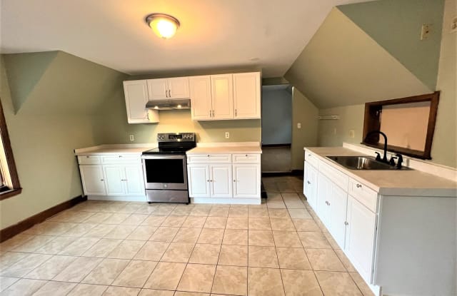 28 Lynnfield Street - 28 Lynnfield Street, Lynn, MA 01904