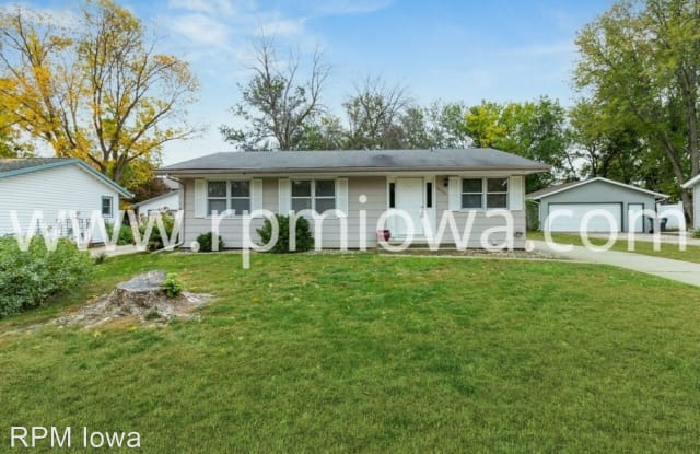 5020 Emerson Drive - 5020 Emerson Drive, Ames, IA 50014