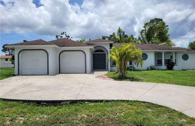 18374 Columbine Road - 18374 Columbine Road, San Carlos Park, FL 33967