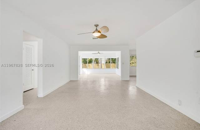 9372 Abbott Ave Gallery 3
