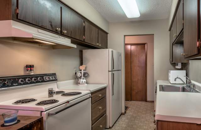 941 11th Ave. S.,Apt. 6 photos photos