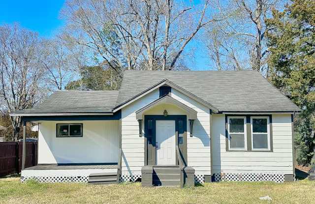 3835 Sherwood Street photos photos