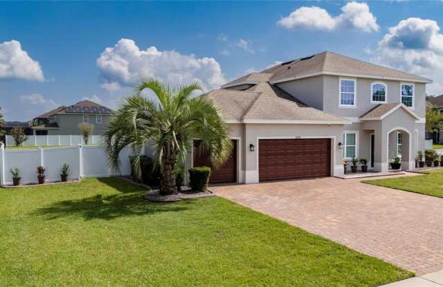14537 SAN LORENZO Drive N Gallery 3