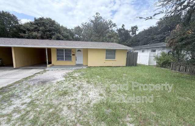 827 Carole St photos photos