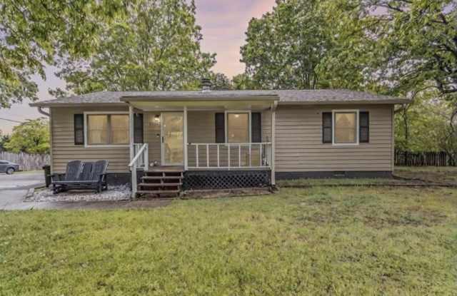 2031 Millard Road photos photos