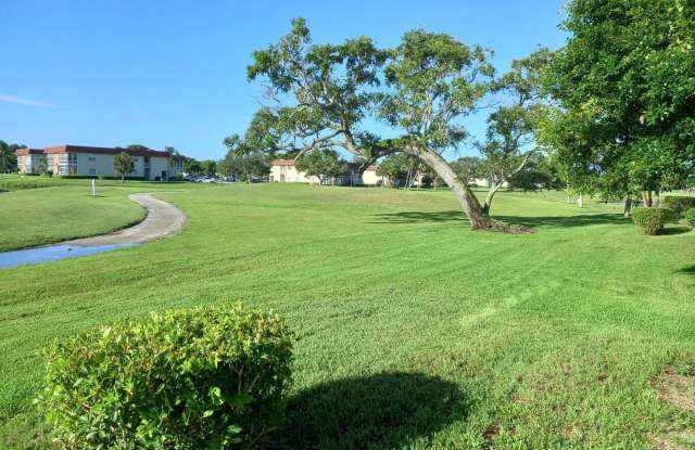 80 Crooked Tree Lane unit: 106 - 80 Crooked Tree Lane, Florida Ridge, FL 32962