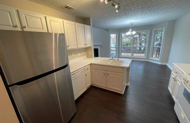 3161 Avensong Village Circle Gallery 4