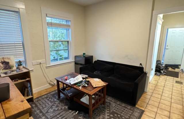 Unique BU Apartment. 9/1/26! Gallery 4