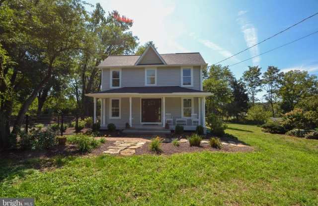 5714 DEER PARK RD Gallery 1