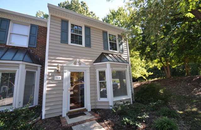240 Beechtree Dr photos photos