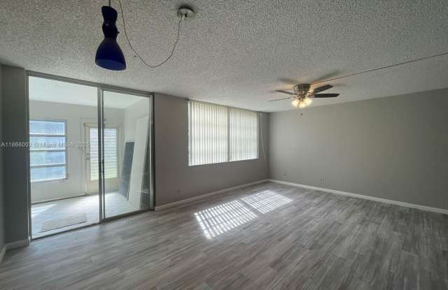 7875 Margate Blvd photos photos