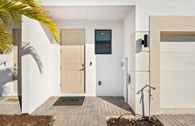 14551 STELLAR Place Gallery 3