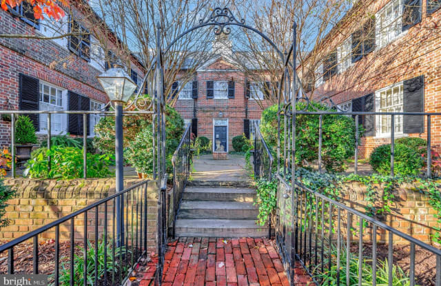 1220 SOPHIA STREET - 1220 Sophia Street, Fredericksburg, VA 22401