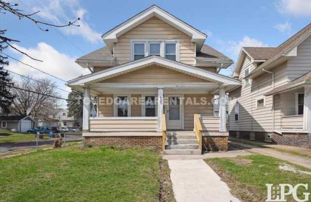 630 Colima Dr - 630 Colima Drive, Toledo, OH 43609