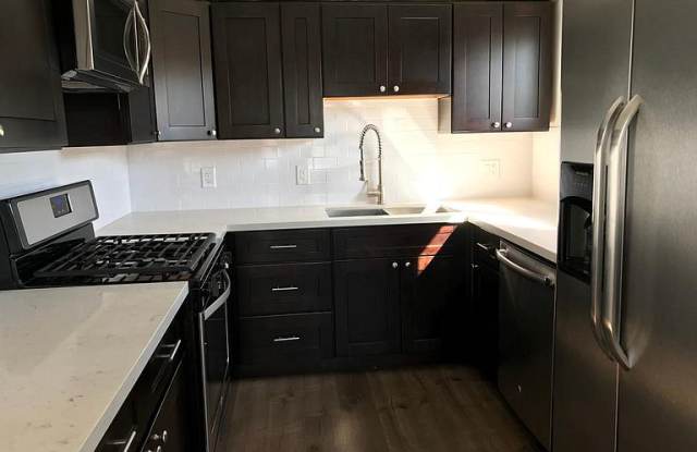 14954 Moorpark Street Apartment 6 Gallery 2