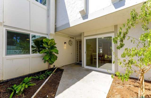 101 Kingston Court W Gallery 2