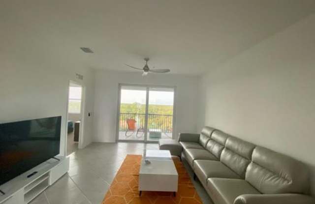 14131 Heritage Landing Blvd Gallery 3