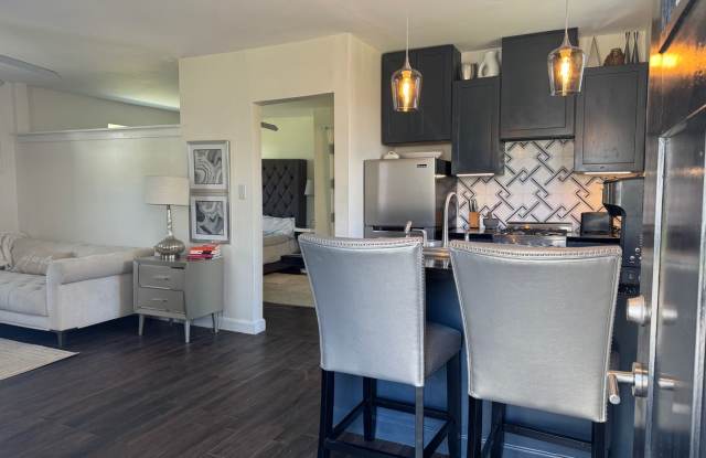 Adorable Garage Apartment Living in the Riverside Community photos photos