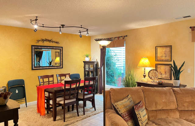 Very Nice Condo! 3 Miles to Cal Poly Groups Welcome Available June photos photos